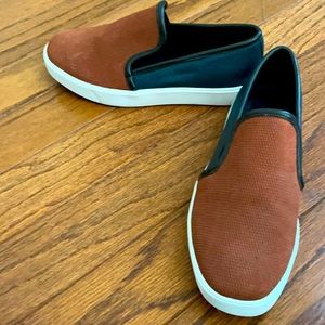 Casual multi color loafer